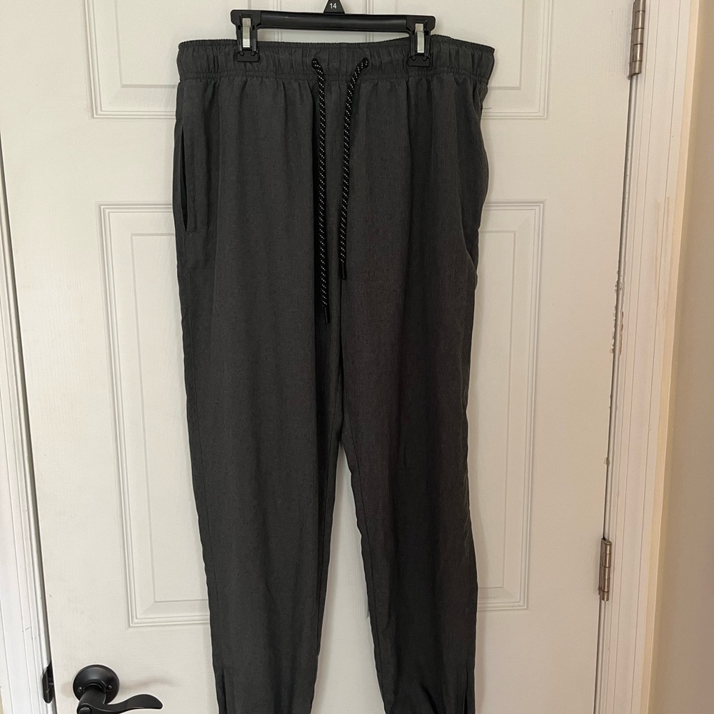 Nice gray sweatpants size Large